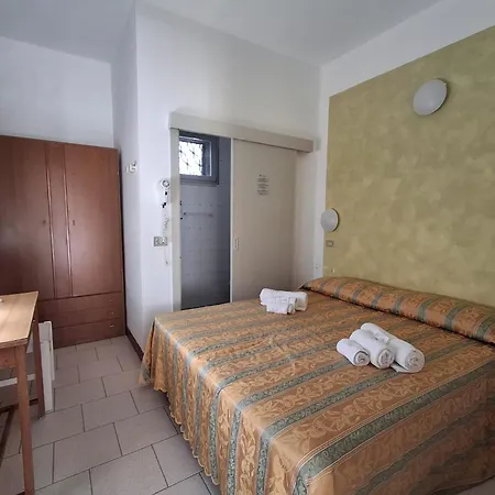 Hotel Pironi