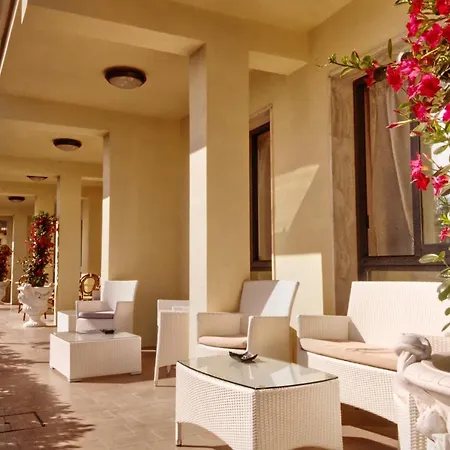 Pironi Hotel