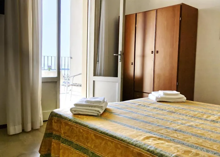 Pironi מלון San Mauro Mare