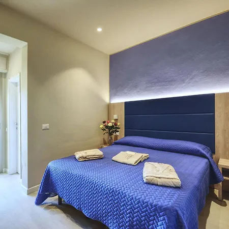 Hotel Pironi 3*