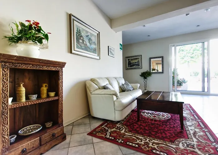 Pironi 3* San Mauro Mare